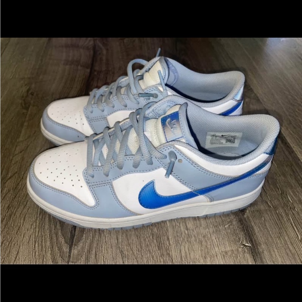 Nike Dunk Low Sneakers